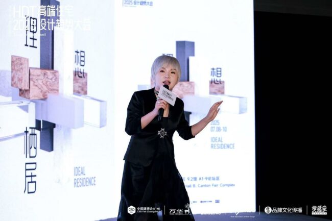 db59fc63j00t7rbtw001sd000yi00n0m